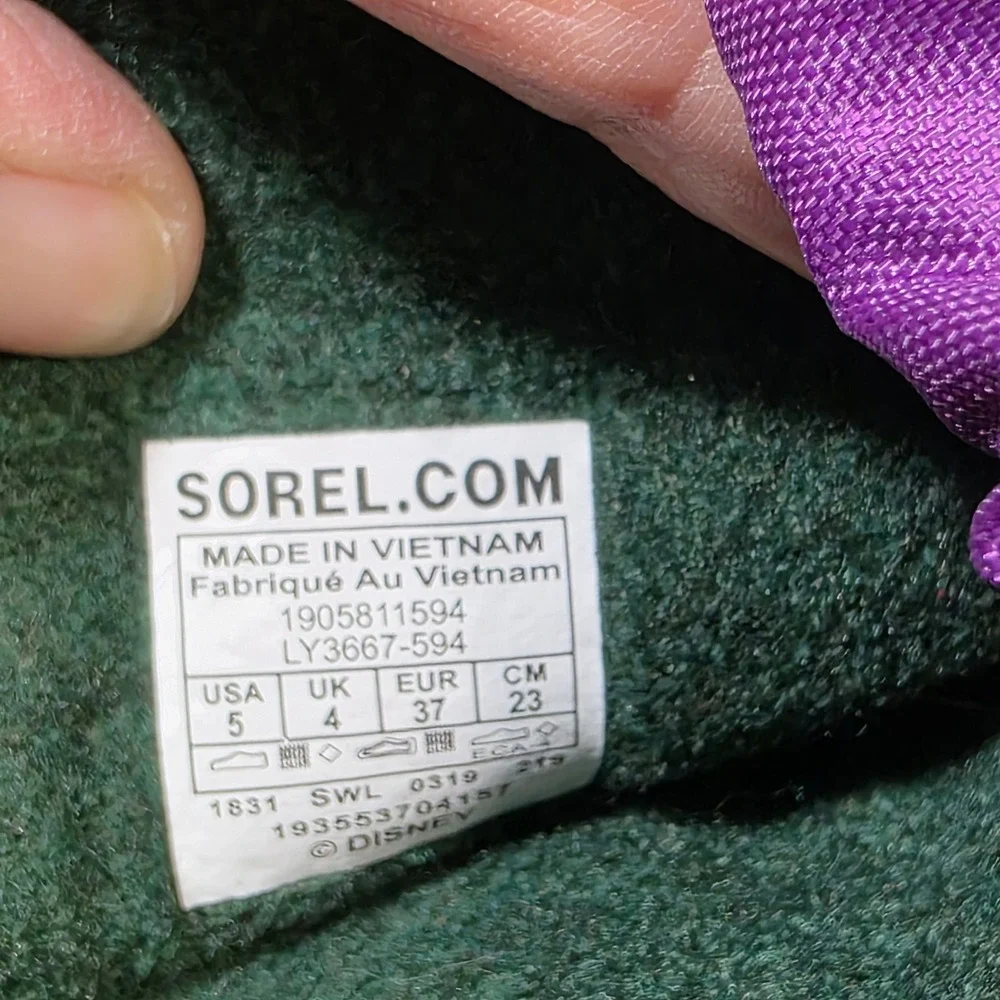 Sorel disney frozen